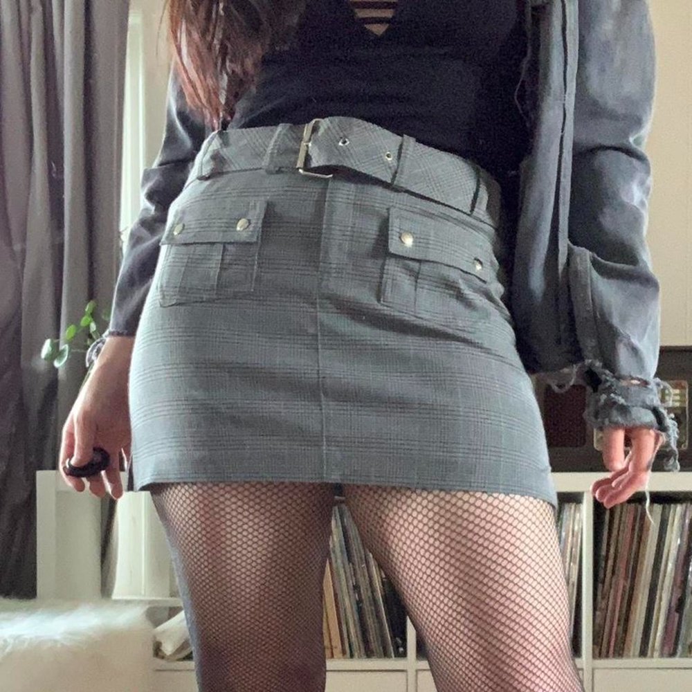 00s Plaid Buckle Mini Skirt